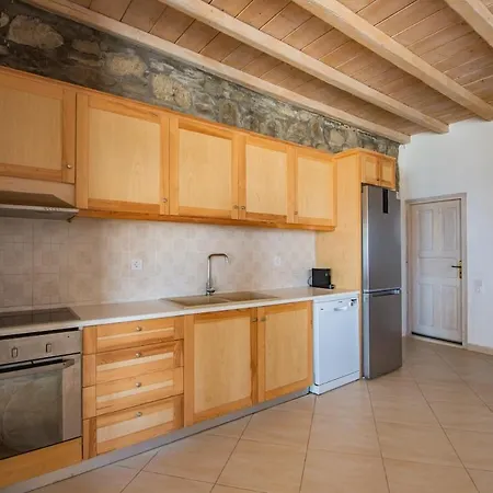 Natural Stone Ii וילה